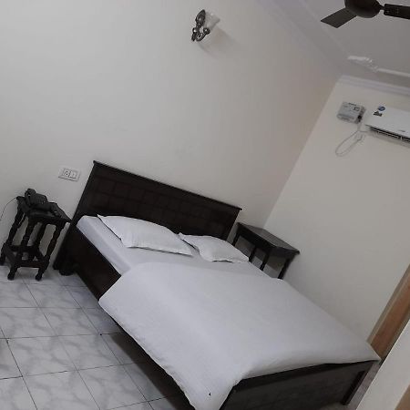 Hotel Victoria Chandīgarh Extérieur photo